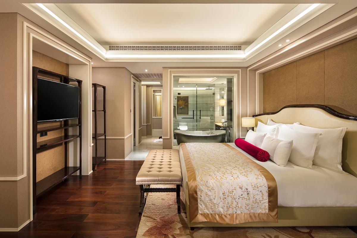 Grand Bay Hotel Beijing Jinpoluo Экстерьер фото