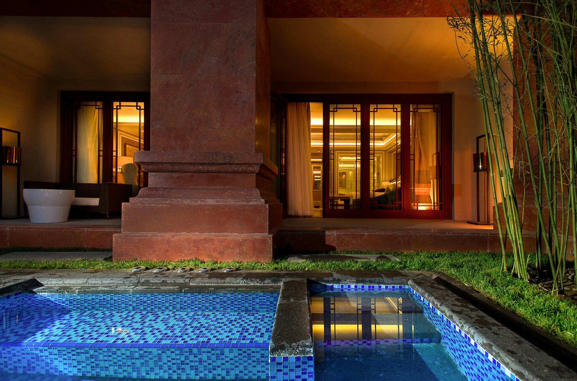 Grand Bay Hotel Beijing Jinpoluo Экстерьер фото
